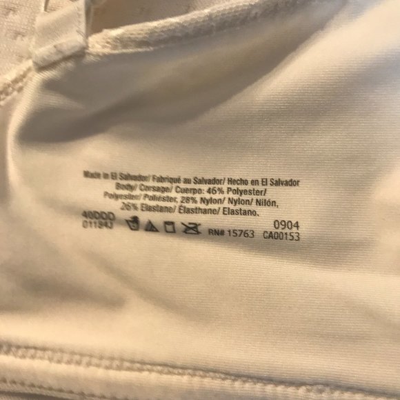 40DDD Unlined White Lace Bra - Picture 6 of 6